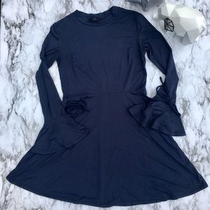 2 for $20 Forever 21 Navy Dress Size Medium